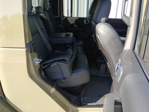 New 2026 Jeep Gladiator Rubicon image 24