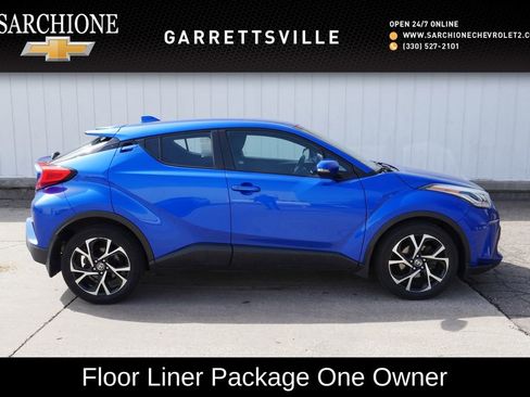 Used 2021 Toyota C-HR XLE image 1