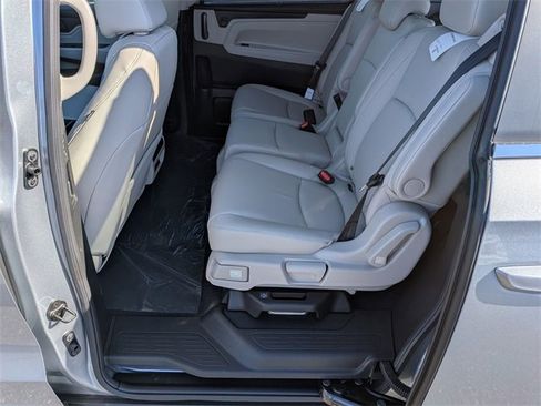 New 2026 Honda Odyssey EX-L image 24