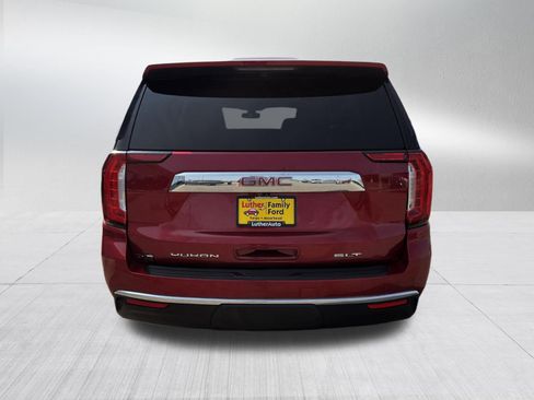 Used 2022 GMC Yukon XL SLT w/ SLT Premium Package AWD/4WD image 6