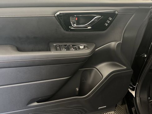 New 2025 Subaru Forester Touring w/ Touring Package image 23