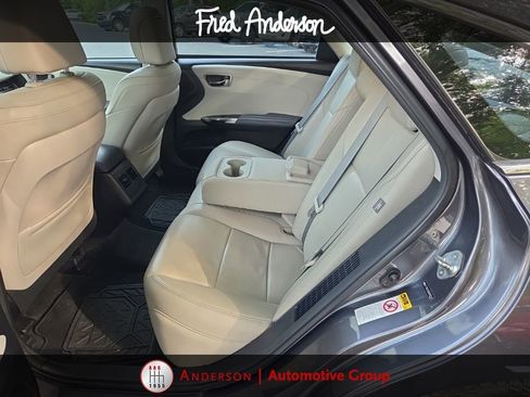 Used 2013 Toyota Avalon XLE Touring FWD image 6