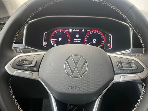 New 2025 Volkswagen Taos SEL image 20