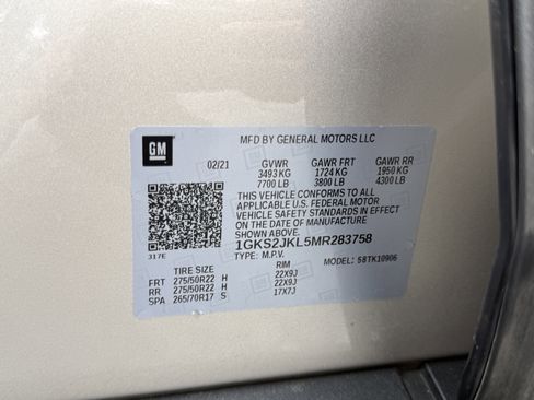 Used 2021 GMC Yukon XL Denali w/ Denali Premium Package image 31