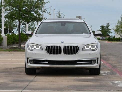 Used 2015 BMW 740Li RWD image 3