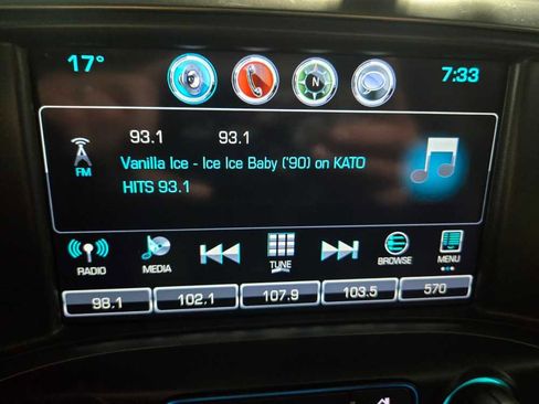 Used 2017 Chevrolet Silverado 1500 LTZ image 17