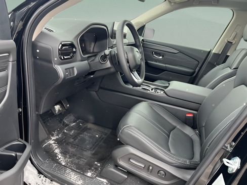 Used 2026 Honda Pilot Touring image 10