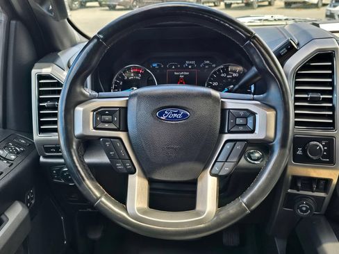 Used 2021 Ford F350 Platinum w/ Tremor Off-Road Package AWD/4WD image 19