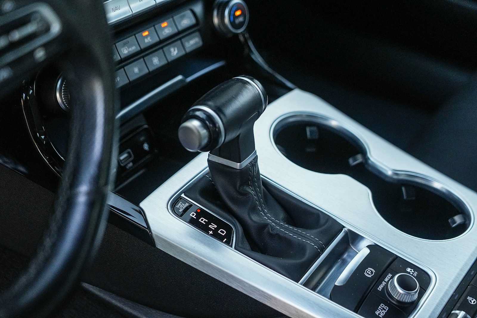 Used 2022 Kia Stinger GT1 AWD/4WD image 19