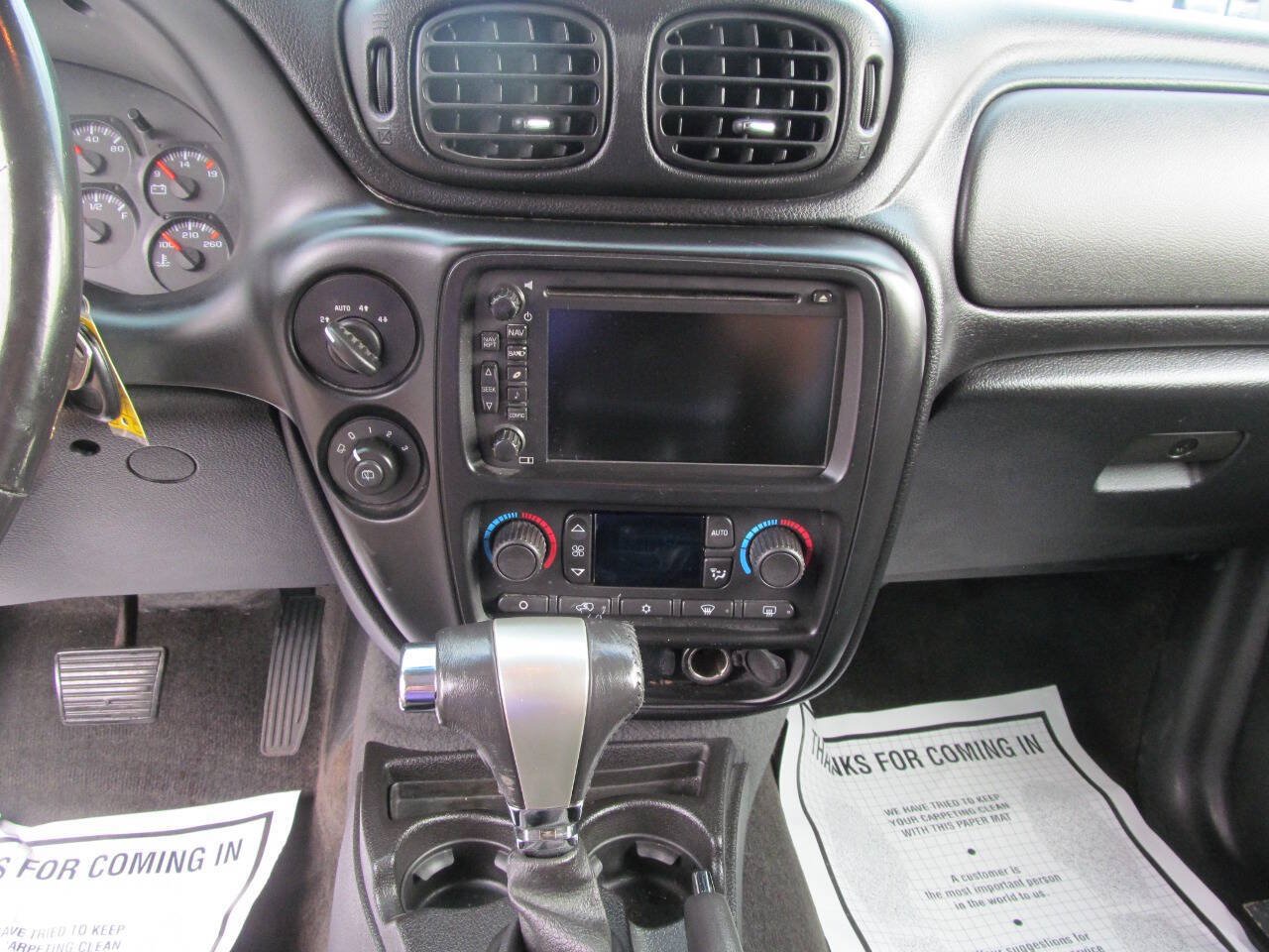 Used 2006 Chevrolet TrailBlazer LT AWD/4WD image 11