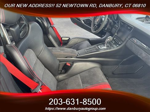 Used 2018 Porsche 911 GT3 RWD image 16