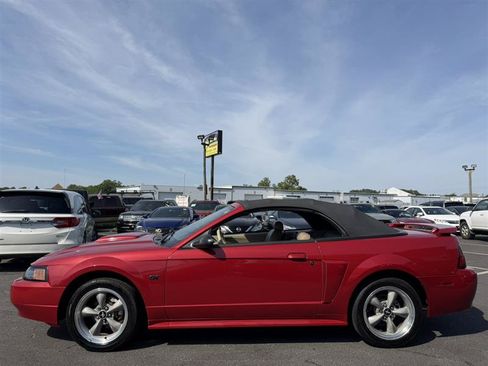 Used 2002 Ford Mustang GT RWD image 18