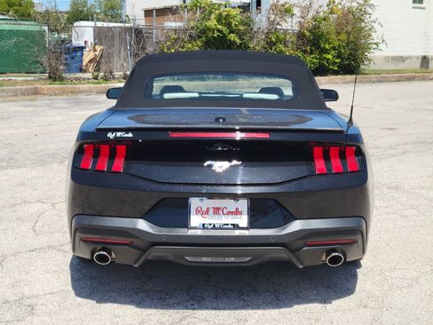 Used 2024 Ford Mustang Premium image 4