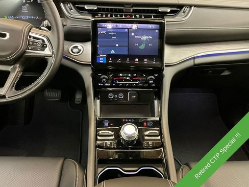 New 2025 Jeep Grand Cherokee Overland w/ Adv Protech Group III image 16