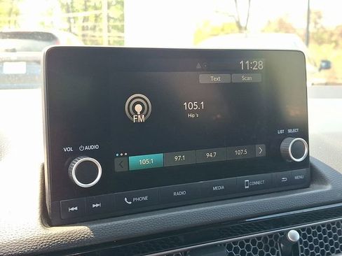 Used 2025 Honda Civic Sport image 16