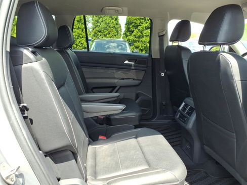 Certified 2023 Volkswagen Atlas SE AWD/4WD image 12
