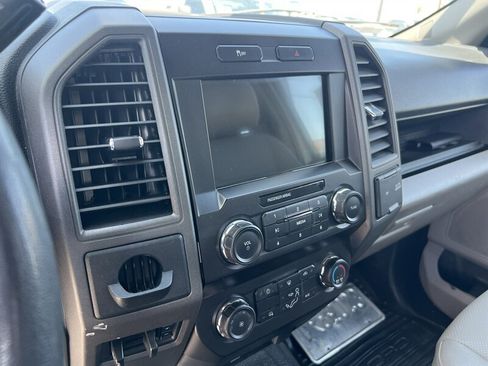 Used 2022 Ford F250 XL w/ STX Appearance Package RWD image 15