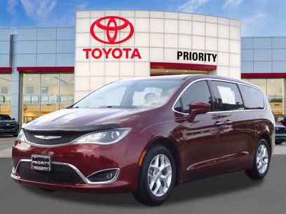 Used 2018 Chrysler Pacifica Touring Plus w/ Tire & Wheel Group