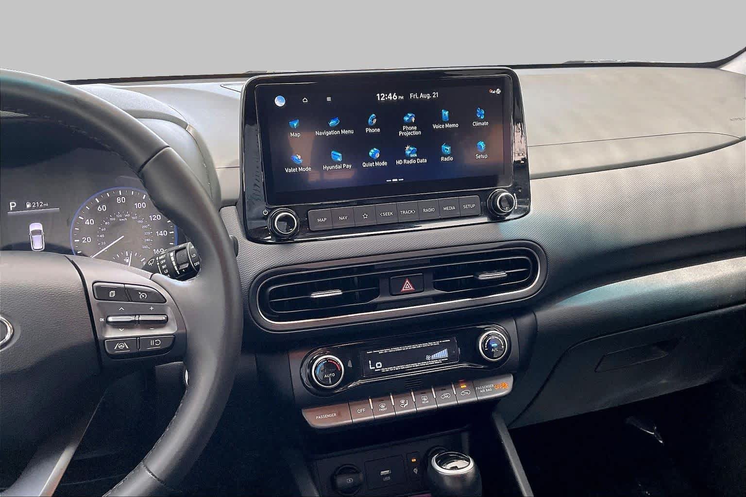 Certified 2023 Hyundai Kona SEL w/ Convenience Package AWD/4WD image 7