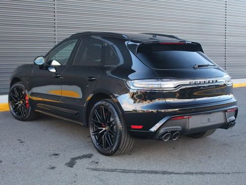 New 2026 Porsche Macan GTS image 3