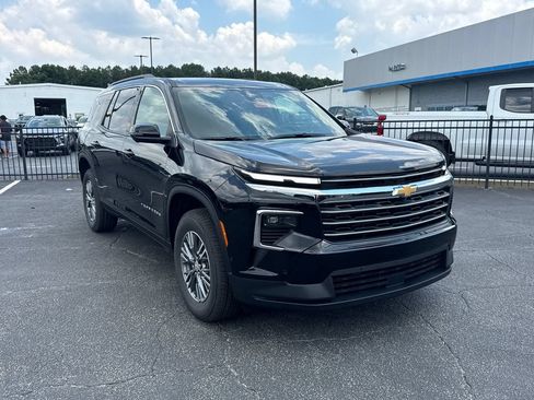 New 2026 Chevrolet Traverse LT w/ Enhanced Driving Package FWD image 4