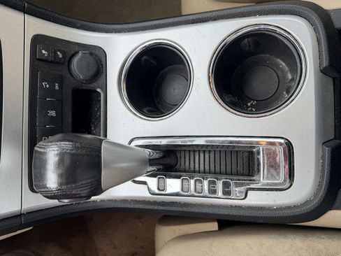 Used 2012 GMC Acadia SLT image 22