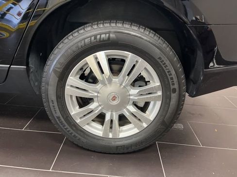 Used 2015 Cadillac SRX Luxury w/ Driver Awareness Package image 17