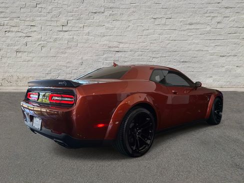 Used 2022 Dodge Challenger SRT Hellcat RWD image 5