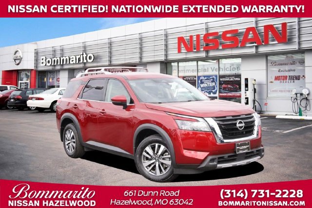 Certified 2025 Nissan Pathfinder SL AWD/4WD image 1