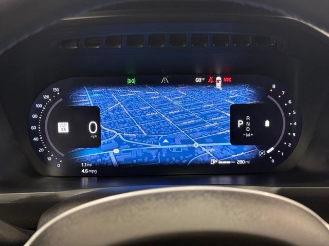 Used 2023 Volvo XC90 B6 Ultimate AWD/4WD image 36