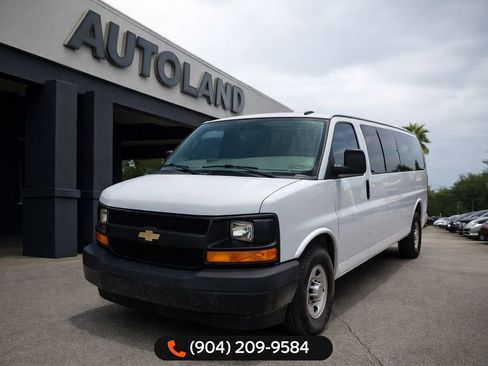 Used 2017 Chevrolet Express 2500 LS image 1