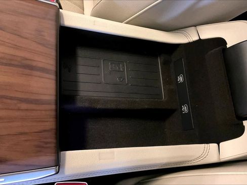 Used 2025 Audi A6 Premium Plus w/ Premium Plus Package image 34