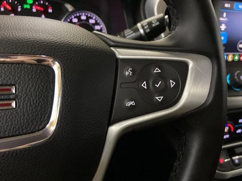 Used 2023 GMC Acadia SLT AWD/4WD image 58