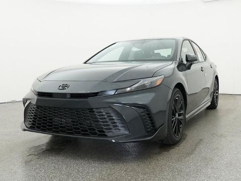New 2026 Toyota Camry SE FWD image 27