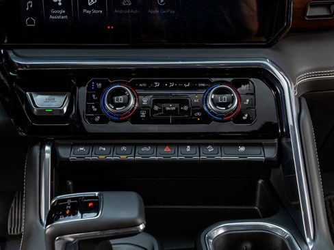 Used 2024 GMC Sierra 1500 Denali Ultimate AWD/4WD image 27