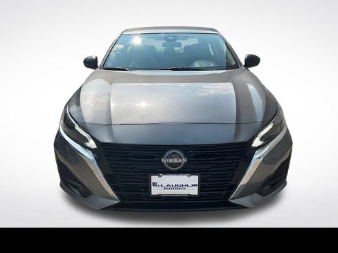 Used 2024 Nissan Altima 2.5 SV FWD image 22