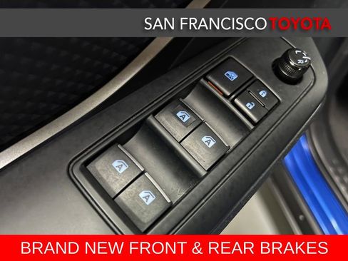 Certified 2018 Toyota C-HR XLE image 32