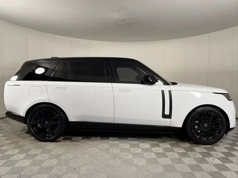 New 2025 Land Rover Range Rover Long Wheelbase SE image 6