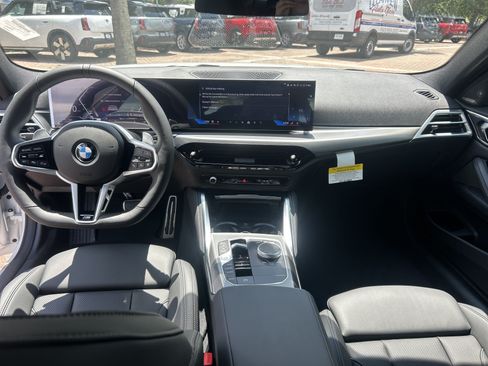 Used 2026 BMW 430i Coupe w/ M Sport Package RWD image 14