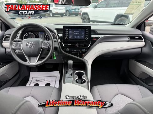 Used 2024 Toyota Camry LE FWD image 30