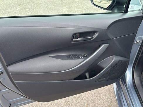 Certified 2025 Toyota Corolla LE image 12