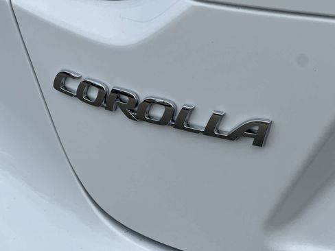 New 2026 Toyota Corolla SE FWD image 16