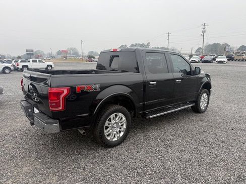 Used 2017 Ford F150 Lariat image 5