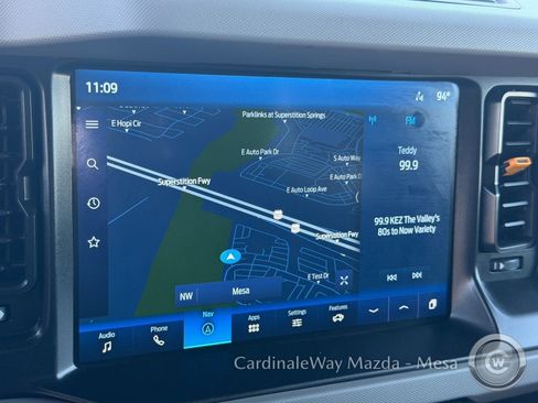 Used 2023 Ford Bronco Badlands image 24