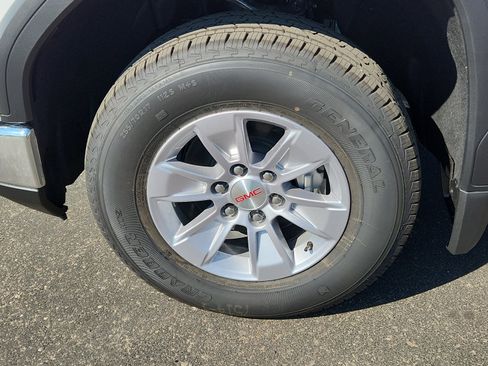 New 2026 GMC Sierra 1500 Pro w/ Pro Value Package image 7