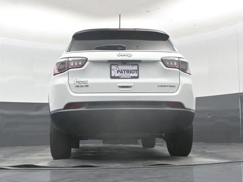Used 2025 Jeep Compass Limited AWD/4WD image 48