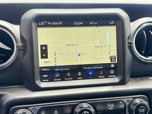 Used 2023 Jeep Wrangler Unlimited Sahara w/ Cold Weather Group AWD/4WD image 16