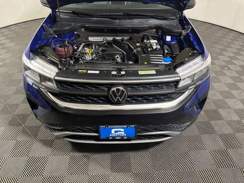 Certified 2024 Volkswagen Taos S FWD image 25