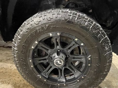 Used 2014 Toyota Tundra SR5 image 31