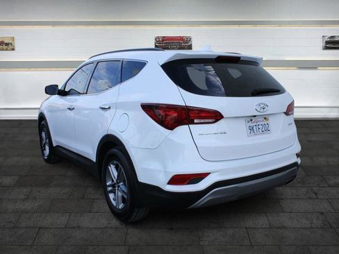 Used 2017 Hyundai Santa Fe Sport image 5